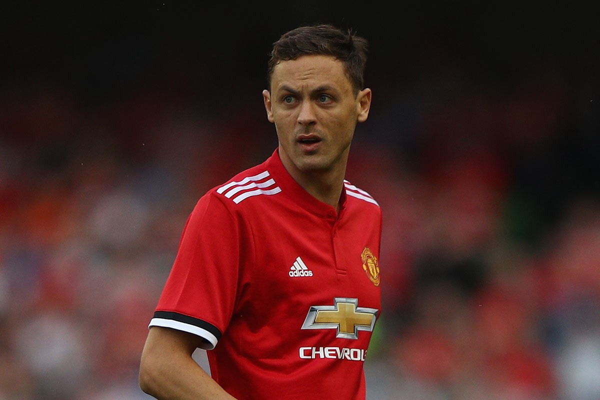 铺平道路的 铺平道路的